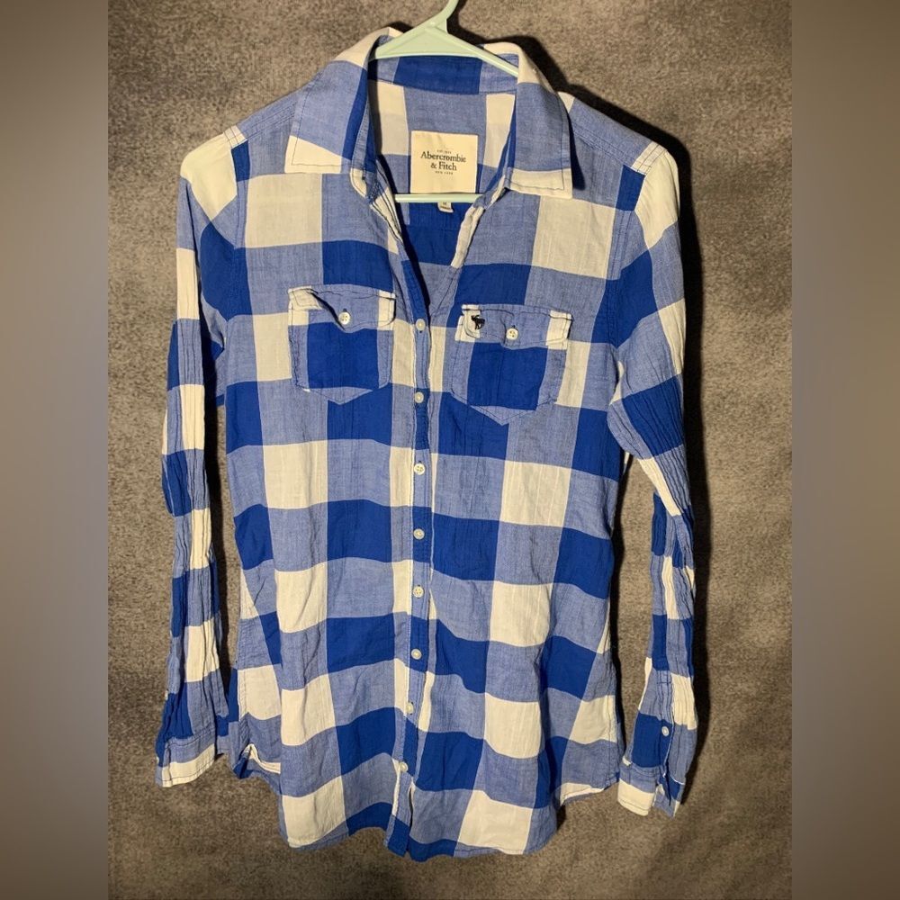 Abercrombie & Fitch Womens Plaid Button Down Shirt Size M Blue Long Sleeve